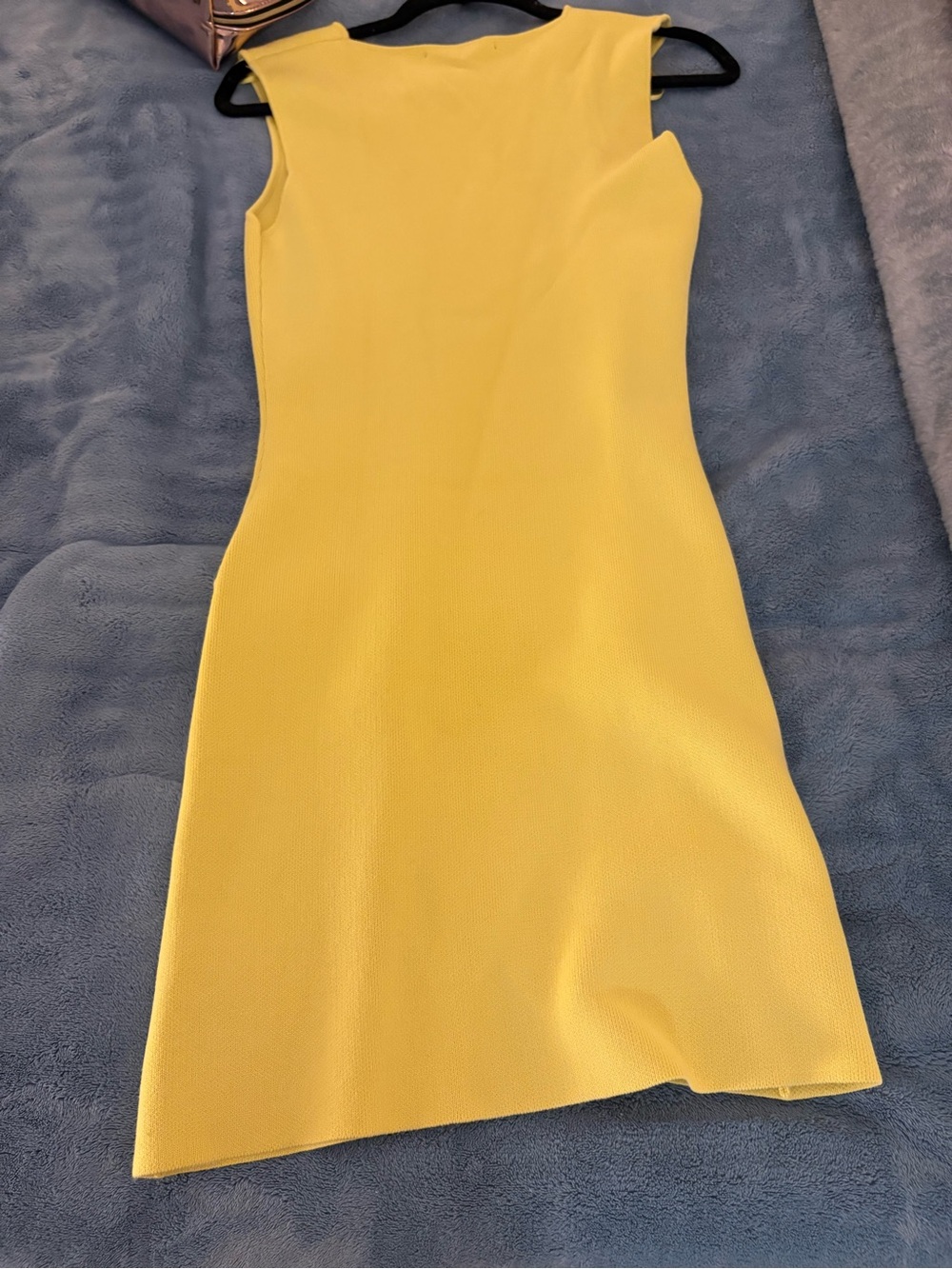 Zara NWT Sleeveless Yellow Jewel-Accent Bodycon Dress - Picture 3 of 3
